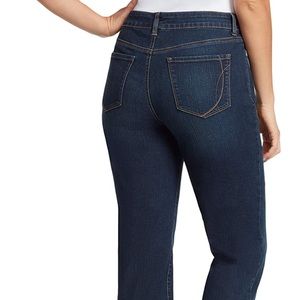 (1705) Bandolino Women's Petite Mandie Signature Fit High Rise Straight Jean